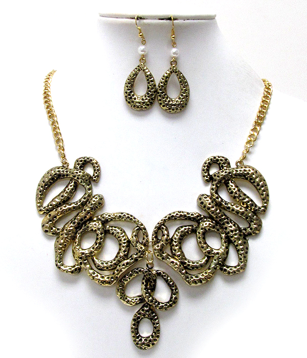 Metal textured snake pattern bib chain necklace earring set