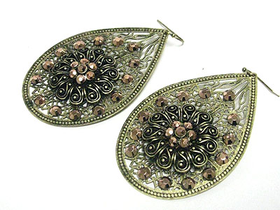 Metallic stone stud filigree metal oval earring