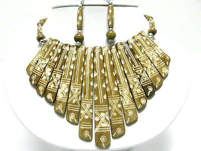 Ethnic style horn engraved  works necklace set