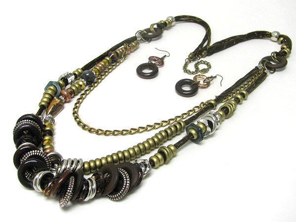 Multi layer woods and burnish metal long necklace earirng set