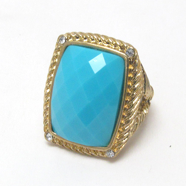 Large facet stone and crystal corner deco stretch glamour ring