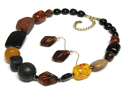 Multi natural stone bead necklace set