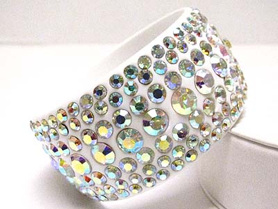 Crystal stud large acrylic bangle bracelet 