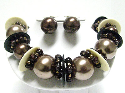 Large pearl ball and disk link necklace set