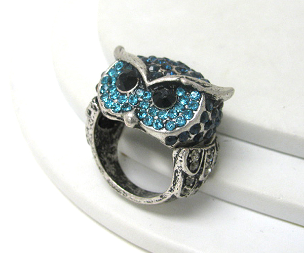 Crystal stud owl stretch ring