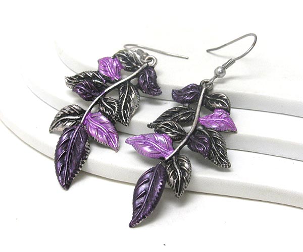 Painted metal filigree leaf earring