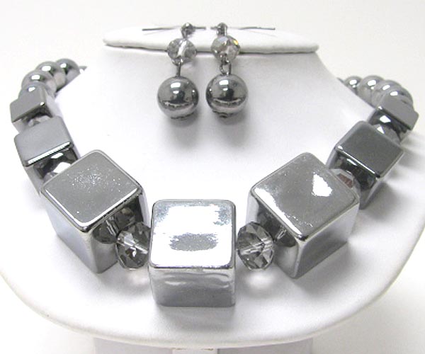 Multi metal cube and ball link necklace earring set