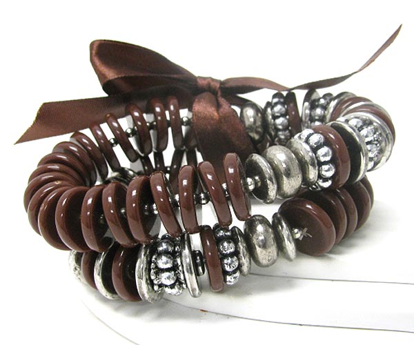 Multi acrylic and metal disk link double stretch bracelet