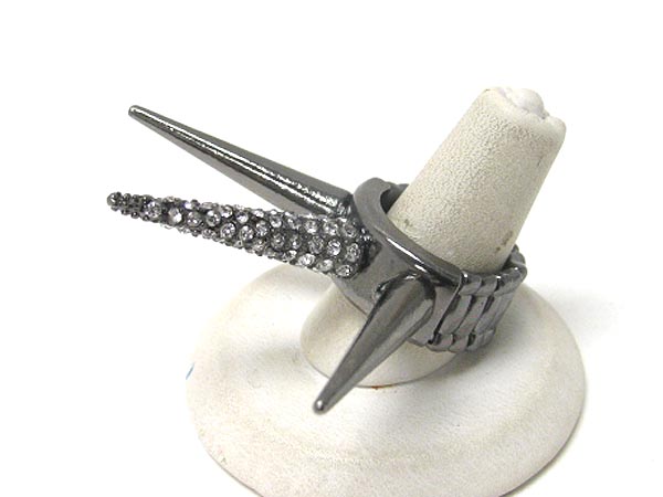 Crystal and metal long spike stretch ring