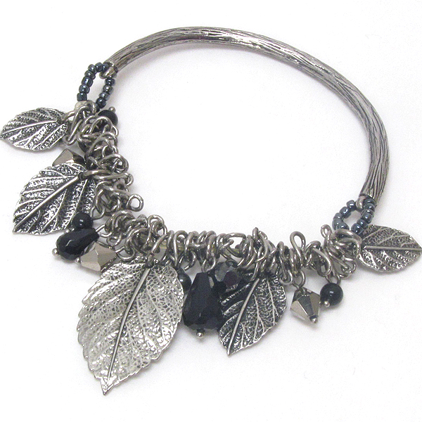 Vintage style multi leaf and acrylic stone dangle stretch bracelet