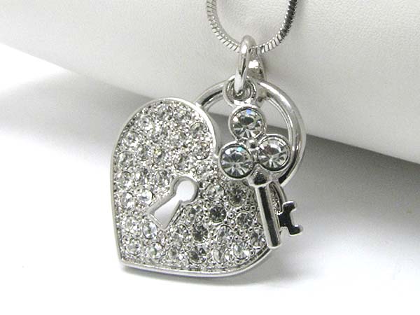 Made in korea whitegold plating crystal stud heart lock and key pendant necklace