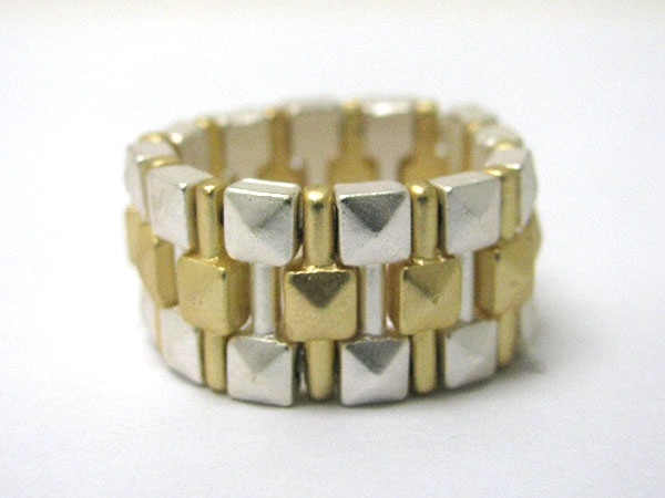 Elastic metal band ring