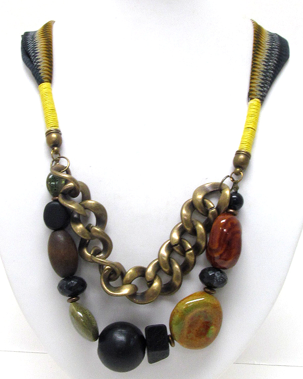 Mixed beads link and thick metal chain hanging and scarf back necklace