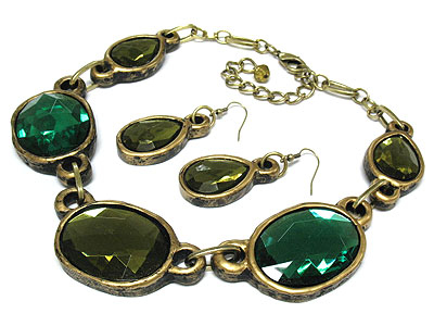 Antique style large epoxy stone necklace set