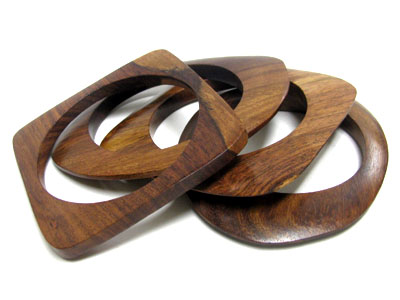 4 wood bangle set