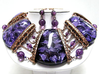 Glamorous style glass work and burnish metal link necklace set