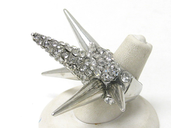 Crystal stud spike stretch ring