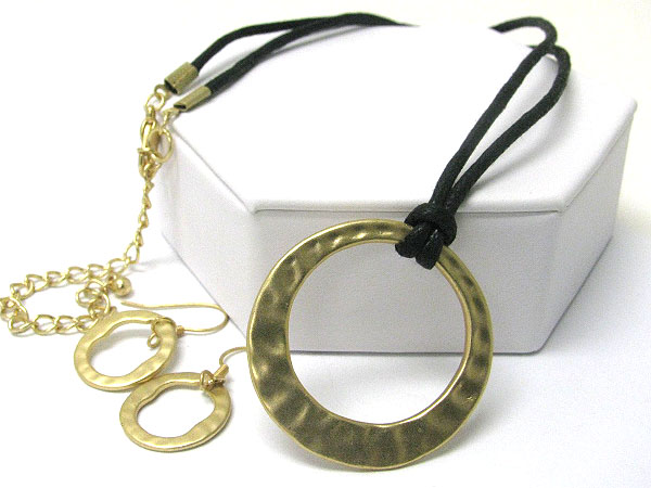 Hammered metal circle and cord tied necklace earring set