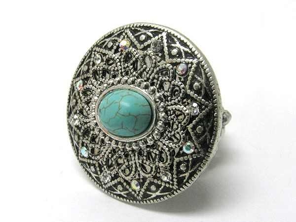 Natural stone and crystal deco round metal stretch ring