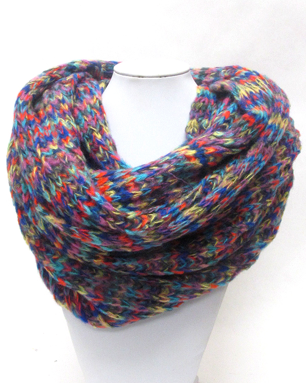 Pattern knit infinity scarf