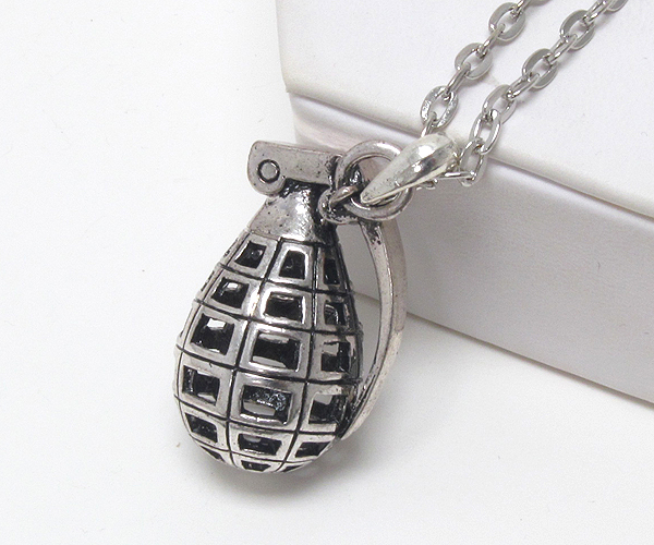 Metal deco 3d grenade pendant long necklace