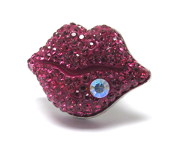 Crystal puffy lips stretch ring