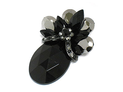 Crystal deco flower brooch