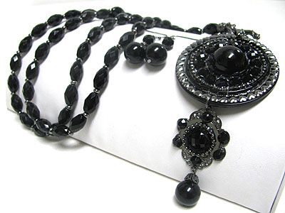 Round medallion facet glass beads extra long necklace set