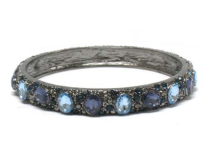 Crystal deco and epoxy stone stud bangle 