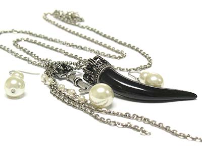 Crowned tusk and key and double strand drop charms necklace and earring set 