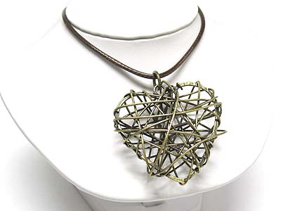 Metal wired puffy heart cord necklace 