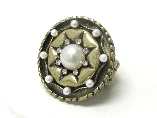 Crystal and pearl deco round star stretch ring