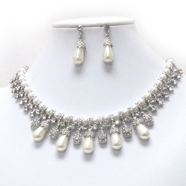 Crystal deco and multi pearl drop and chain party necklace earring set