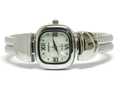 Basic fashion metal bangle watch