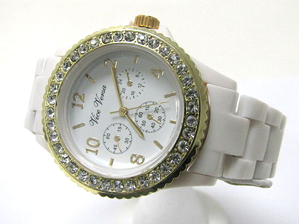 Crystal stud round face fashion acryl band watch