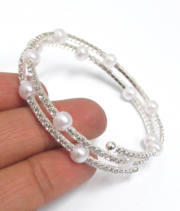 Pearl and rhinestone mix memory wire bracelet