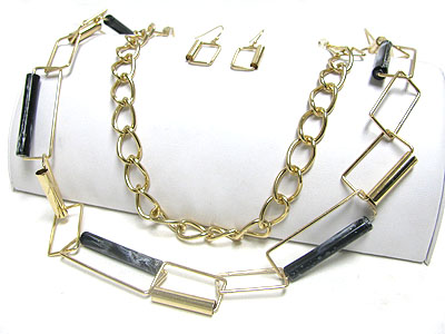 Rectagle jade bar and metal chain link long necklace set