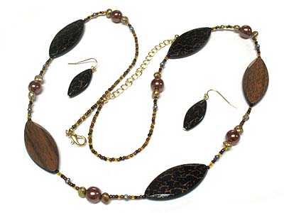 Large wood oval link seed beads necklace and earring set