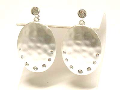 Crystal stud oval shape earring 