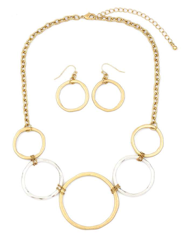 Multi metal ring link necklace set