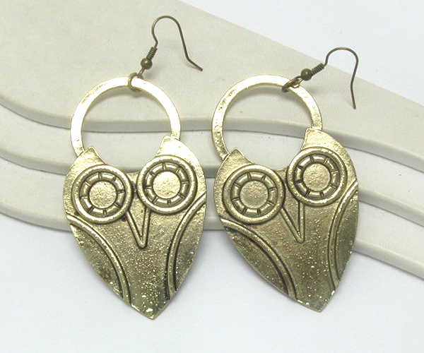 Owl theme antique metal earring