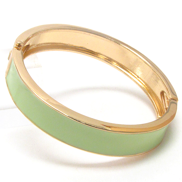 Epoxy cover deco hinge bangle bracelet