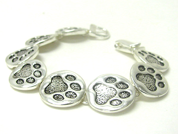 Paw metal disk link magnetic clasp bracelet