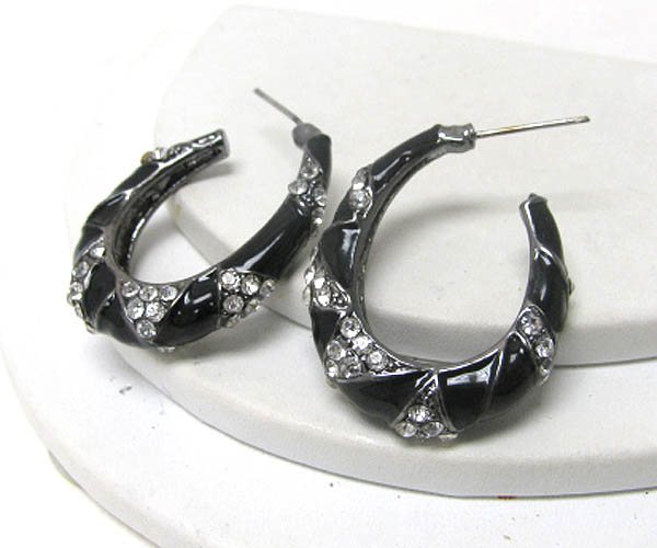 Crystal and epoxy deco earring