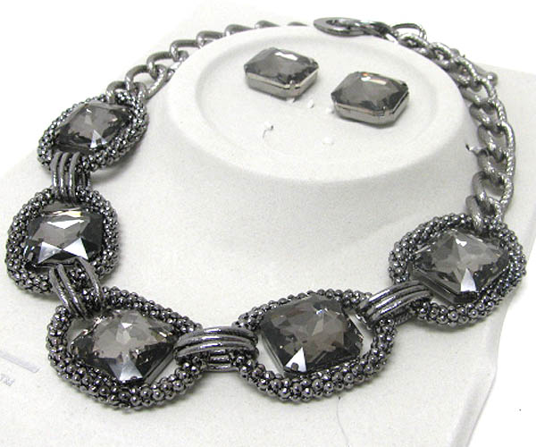 Large facet glass and metal chain link party necklace earring set