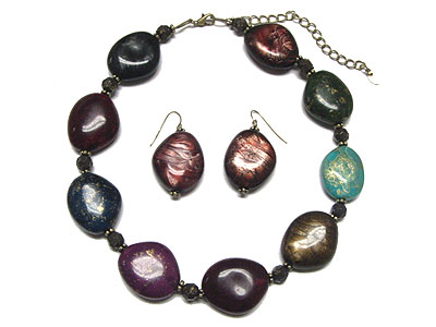 Patina style resin beads necklace and earring set