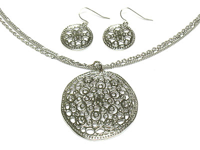 Multi metal bubble ethnic necklace set