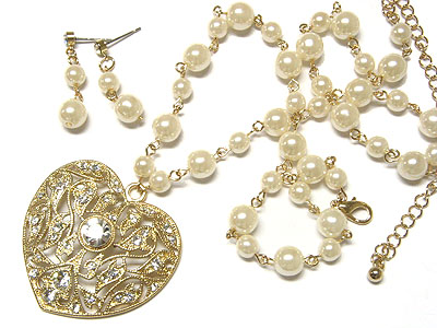 Crystal filigree heart and pearl beads necklace and earring set