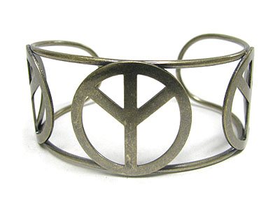 Metal peace mark cuff bangle 