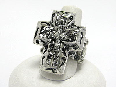 Crystal insert cross top stretch ring